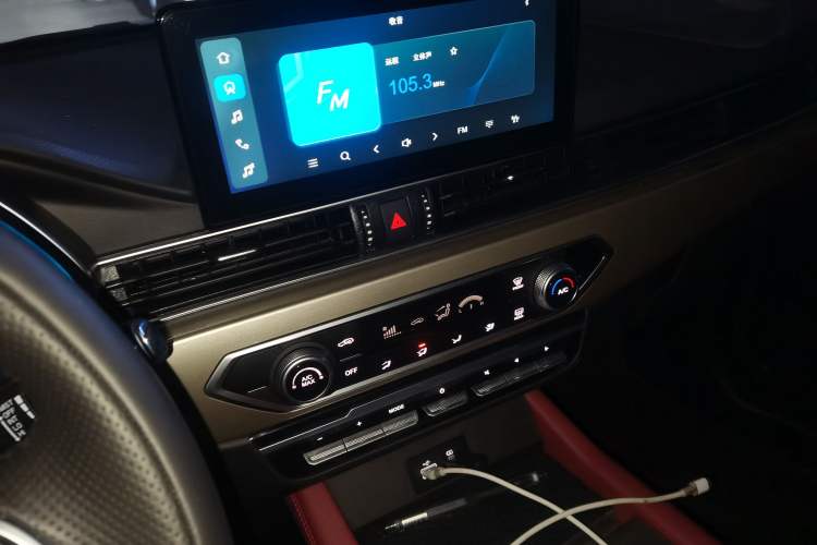 Used JETOUR X70 2025 1.5T DCT Overdrive PRO 5-Seater