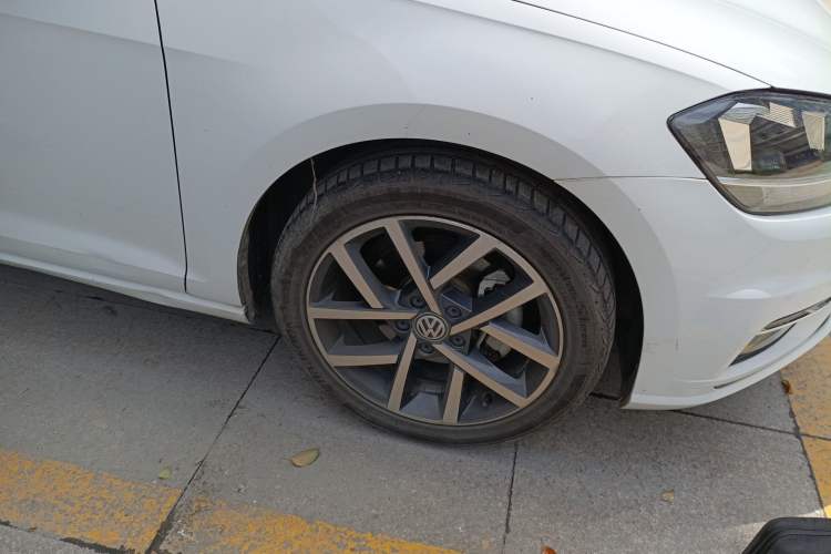 Used Volkswagen Golf 2019 280TSI DSG Luxury Version China VI Standard Exterior 1