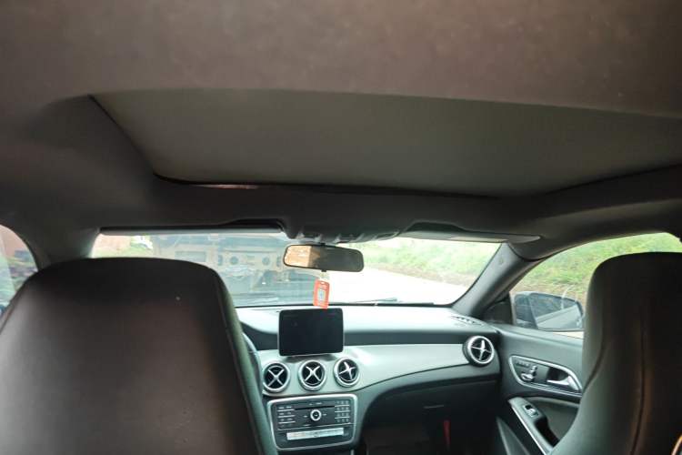 Used Mercedes-Benz CLA 2017 CLA 220 4MATIC Headliner