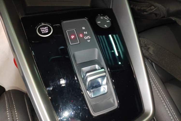 Used Audi A3 2023 Restyled A3L Limousine 35 TFSI Luxury Prestige Edition
