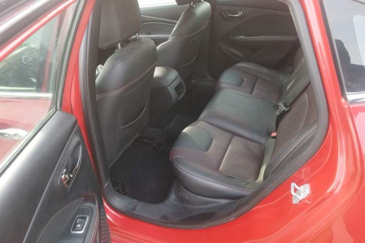 Used Fiat Viaggio 2015 1.4T Automatic Enjoyment Edition