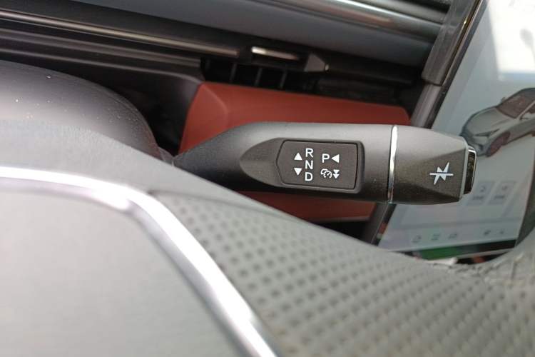 Used ARCFOX Alpha T5 2026 Model Pure Electric 560 Intelligent Enjoyment Version
