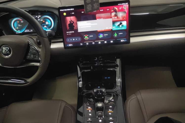 Used BYD Han 2020 DM Four-Wheel Drive Performance Edition Luxury Model