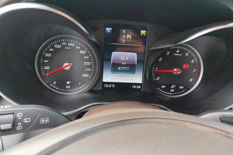 Used Mercedes-Benz GLC 2019 GLC 260 L 4MATIC Dynamic Model