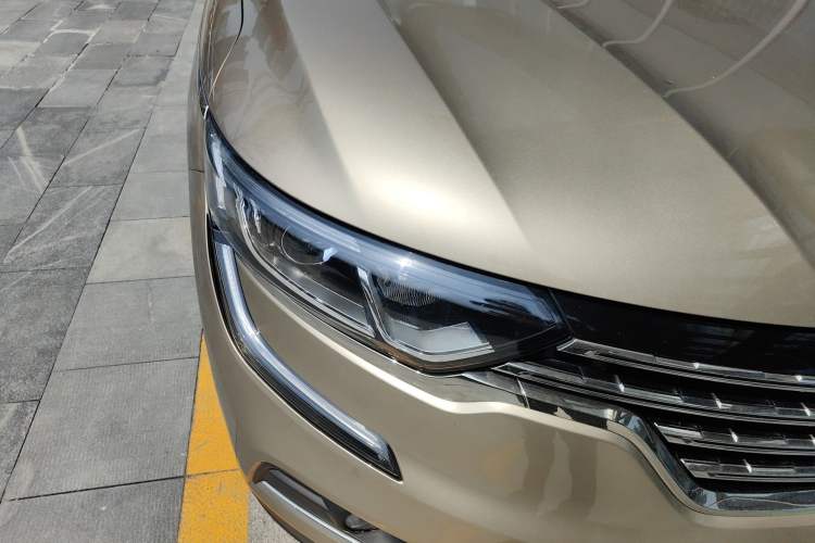 Used Renault Koleos 2017 2.0L Two-Wheel Drive Luxury Edition
