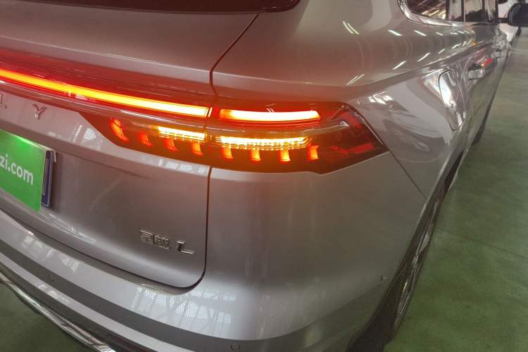 Used Geely Auto Monjaro L 2024 2.0TD High-Power Automatic Two-Wheel Drive Yunqi Version
