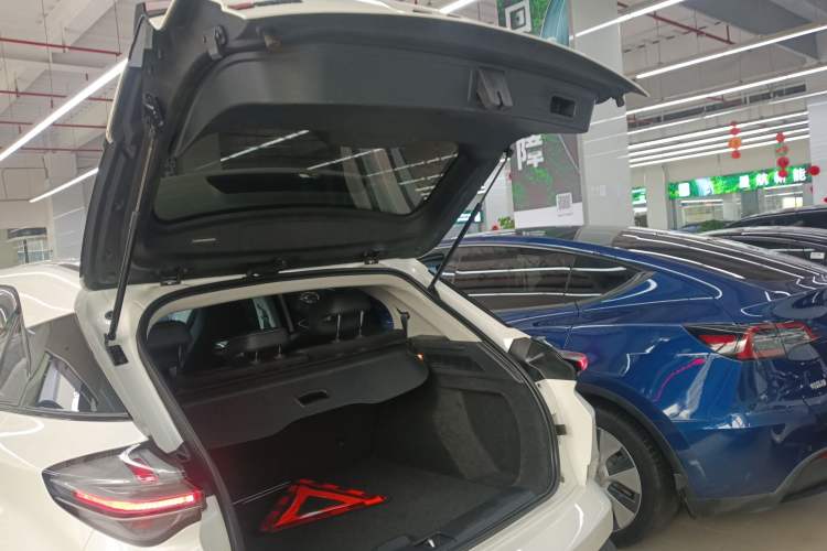 Used NETA U 2021 Pro 400 Industry Custom Edition