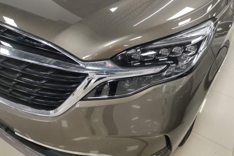 Used Buick GL8 2020 ES Land Cruiser 653T Luxury Edition
