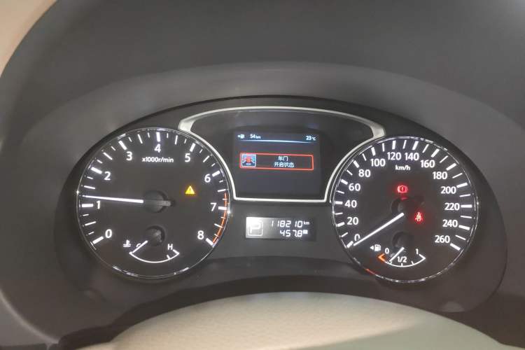 Used Nissan Teana 2013 2.0L XE Fashion Edition Instrument Cluster