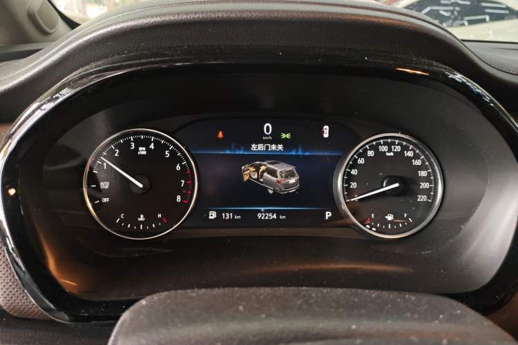 Used Buick GL8 2022 Land Executive Class 652T Prestige Model