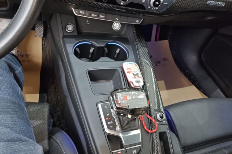 Used Audi A4L 2022 40 TFSI Fashion Dynamic Model
