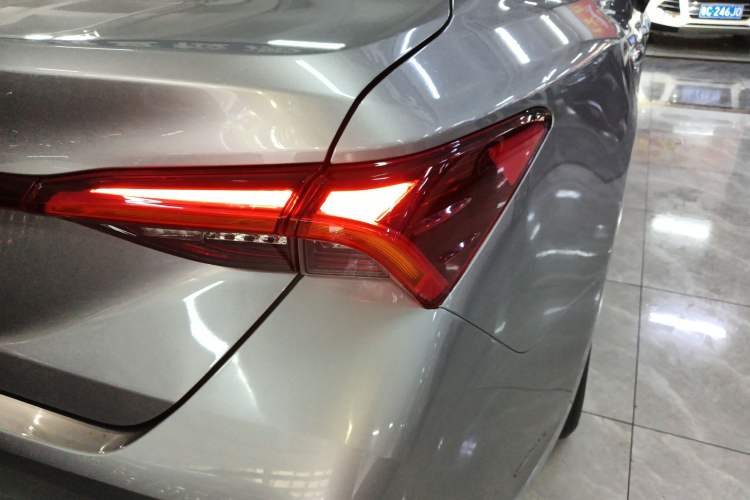 Used Toyota Avalon 2019 2.0L Luxury Edition China VI Standard