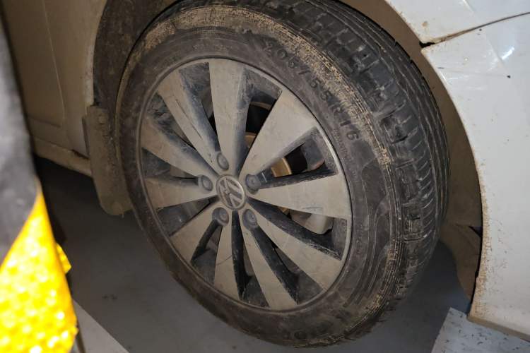 Used Volkswagen Sagitar 2017 1.6L Manual Comfort Model