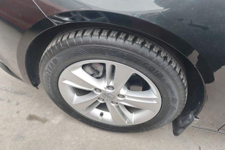 Used Buick Regal 2017 20T Elite Edition Left Front Wheel Hub