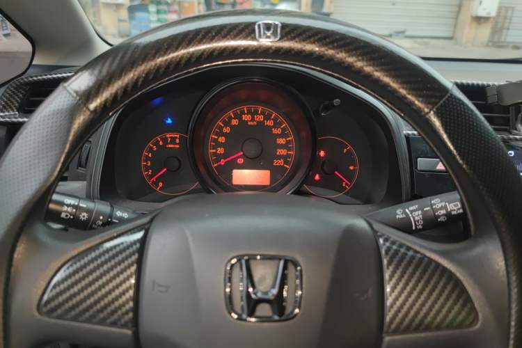 Used Honda Fit 2018 1.5L CVT Comfort Sunroof Version Instrument Cluster