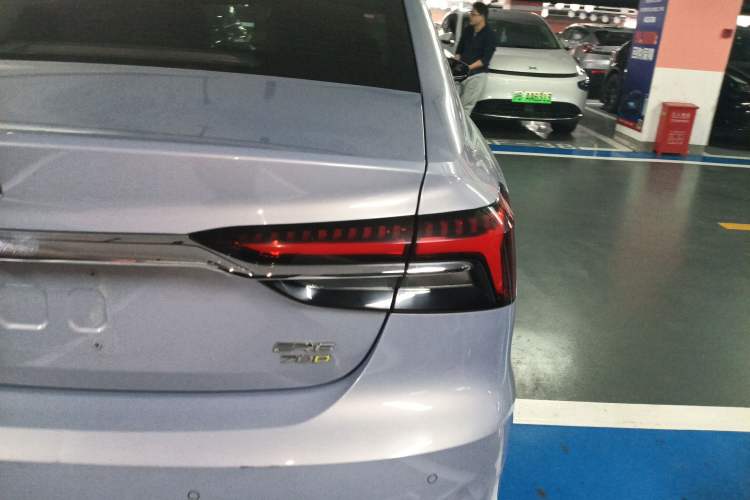 Used Rising ER6 2020 620 km Smart Edition Exterior 3