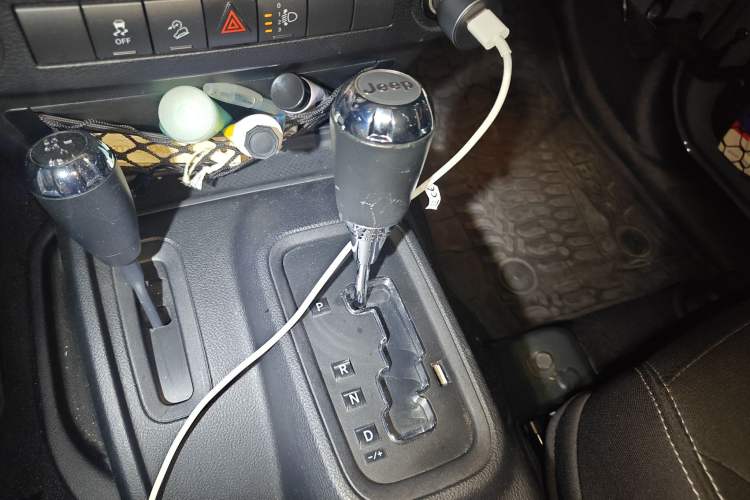 Used Jeep Wrangler 2014 2.8TD Sahara Four-Door Edition