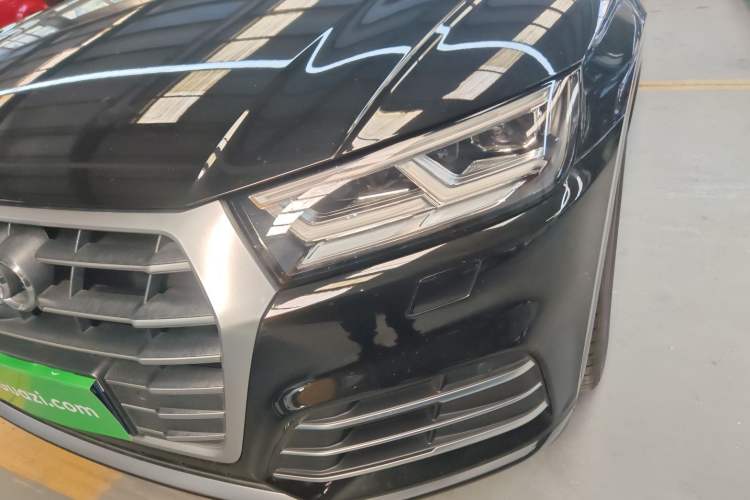 Used Audi Q5L 2020 Updated 40 TFSI Prestige Fashion Edition
