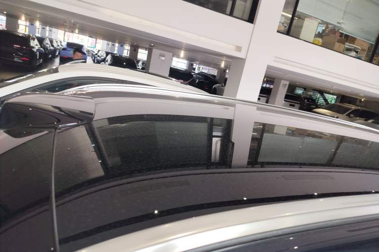 Used Hima AITO M8 2025 Extended-Range Max+ Version 53.4 kWh 5-Seater Edition Roof