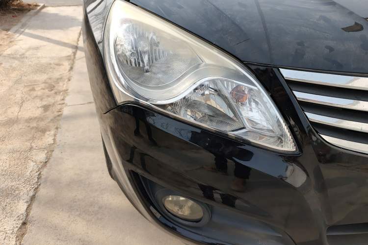 Used Hyundai Celesta 2016 1.6L Manual Joy Edition