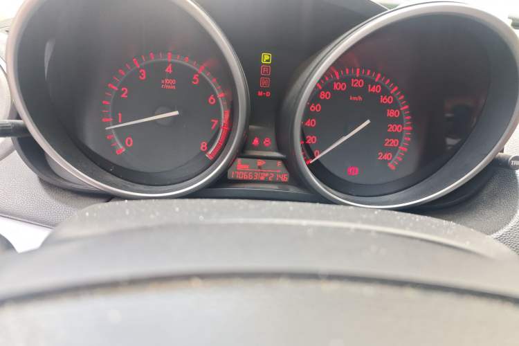 Used Mazda 3 2013 Hatchback 1.6L Automatic Elite Model Odometer Close Up