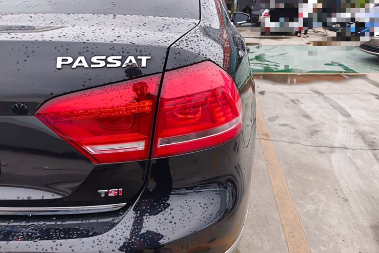 Used Volkswagen Passat 2013 1.8TSI DSG Ultimate Edition
