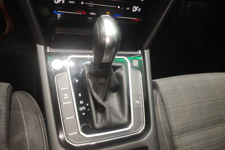 Used Volkswagen Variant 2021 2.0T Comfort Edition