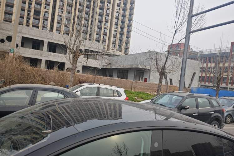 Used Tesla Model Y 2022 Long-Range All-Wheel-Drive Version