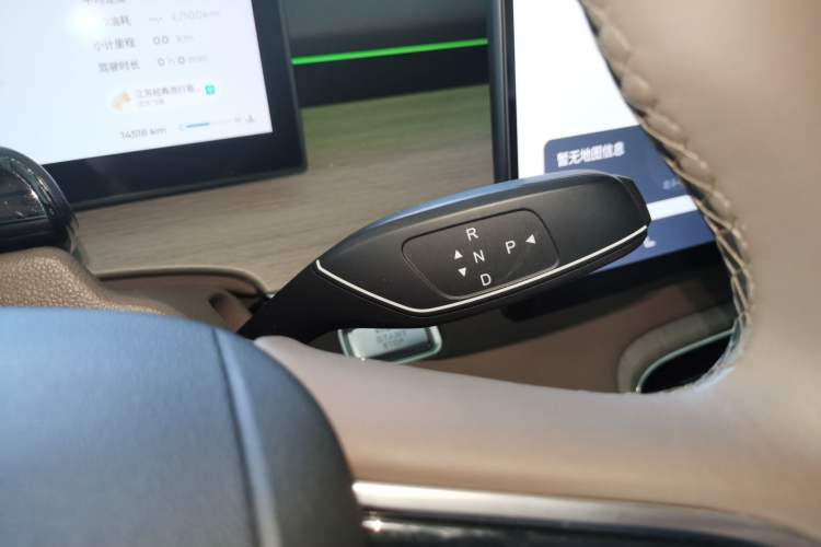 Used Chery Tiggo 8 PLUS 2025 290TGDI DCT Prestige 5-Seater