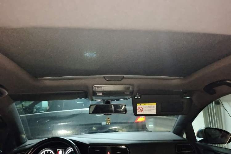 Used Volkswagen Golf 2015 2.0 TSI R
