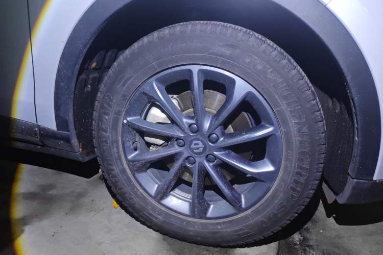 Used Leapmotor C11 2023 Pure Electric 500 Comfort Edition Right Front Wheel Hub