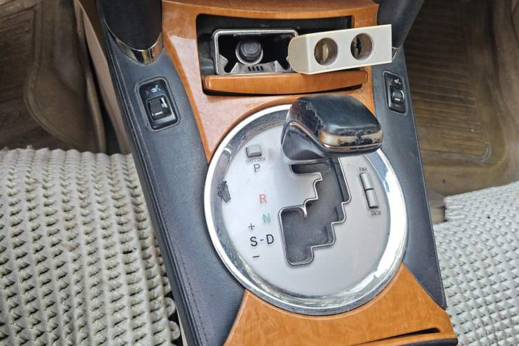 Used Toyota Reiz 2007 2.5S Leather Sunroof Version Gear Lever