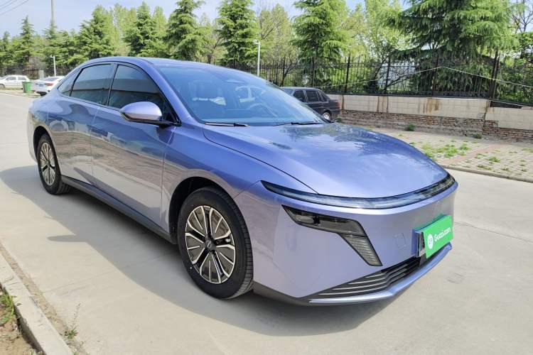 Used Nissan N6 2026 Model 180 Max Front Right 45 Deg