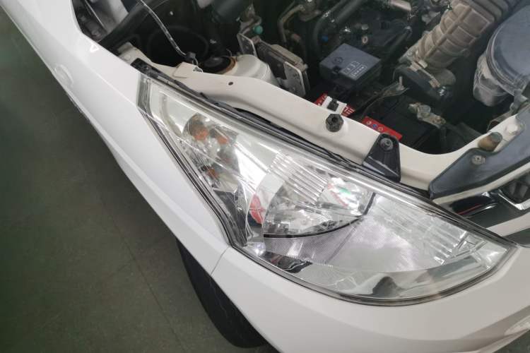 Used Wuling Rongguang V 2018 1.5L Standard Version
