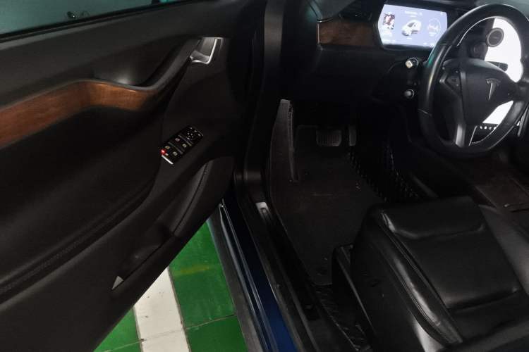 Used Tesla Model X 2019 Long-Range Version