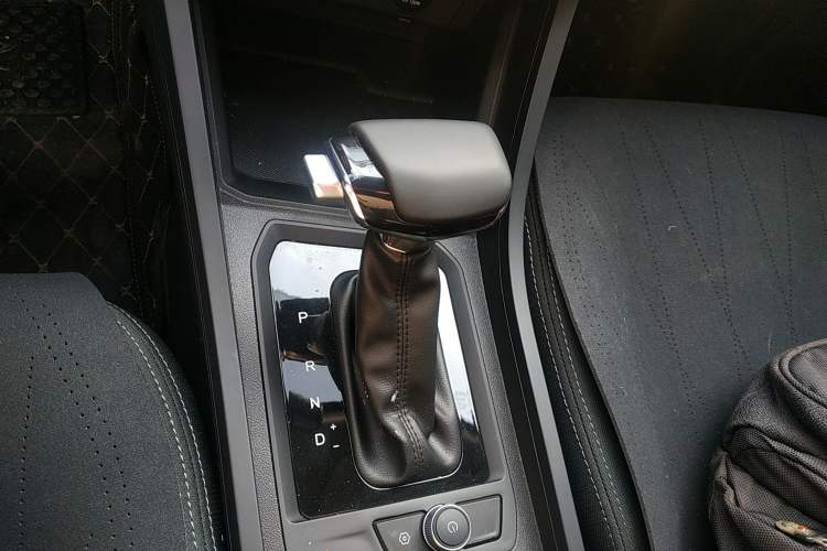 Used Chery Tiggo 3X 2024 1.5L CVT Excellence Edition Gear Lever