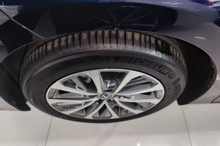 Used Lexus ES 2022 200 Excellence Edition