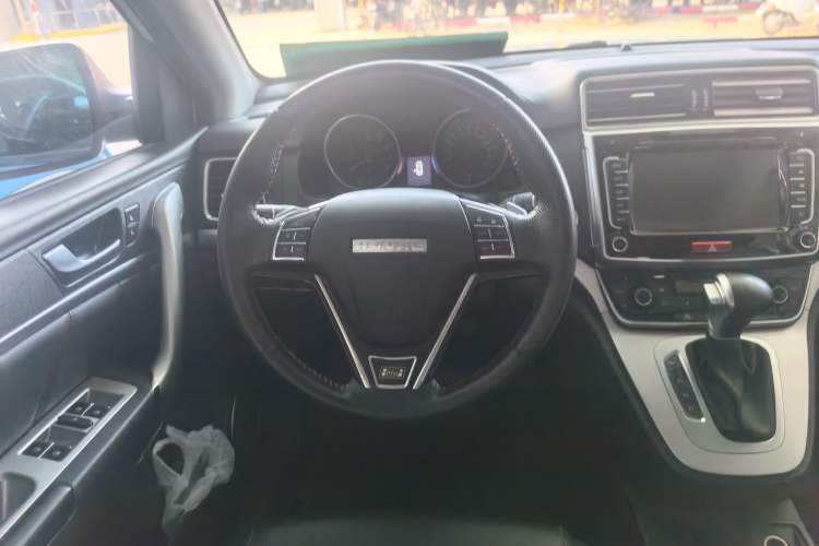 Used Haval M6 2018 1.5T DCT Two-Wheel Drive Prestige Version
