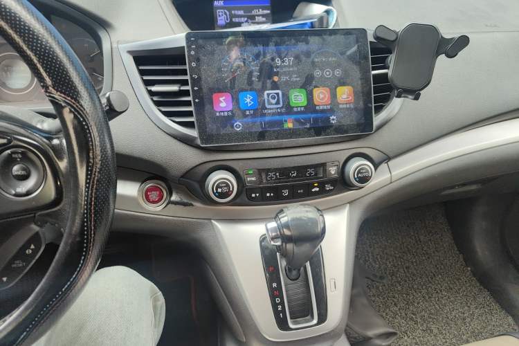 Used Honda CR-V 2012 2.4L four-wheel drive luxury version
