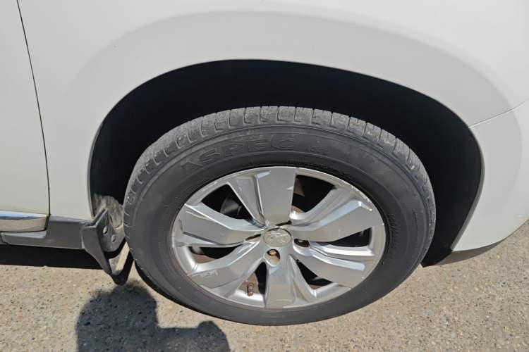 Used Peugeot 2008 2014 1.6L Automatic Fashion Edition