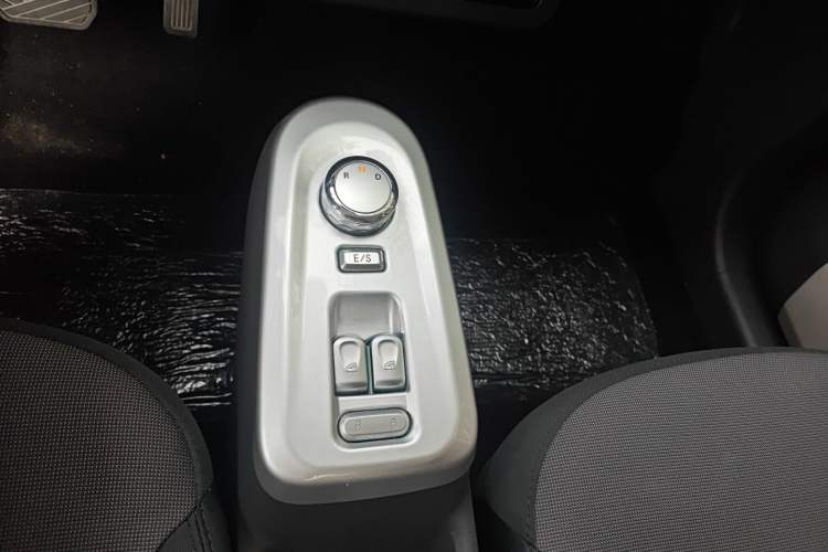 Used CHANGAN Lumin 2024 130km Qingyue Version Gear Lever