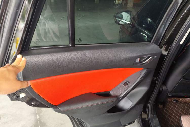 Used Mazda CX-5 2013 2.0L Automatic Two-Wheel Drive Comfort Version