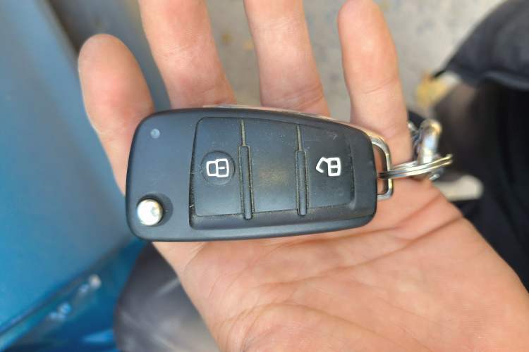 Used JAC T8 2021 2.4T PRO Gasoline Two-Wheel Drive Rui Xing Edition Standard Dual 4K22D4T
