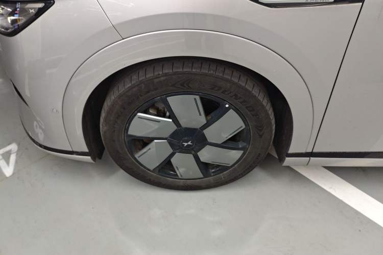 Used XPeng X9 2024 610 Long-Range Pro
