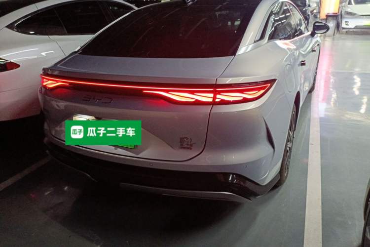 Used BYD Han L 2025 EV Four-Wheel Drive LiDAR Flagship Model
