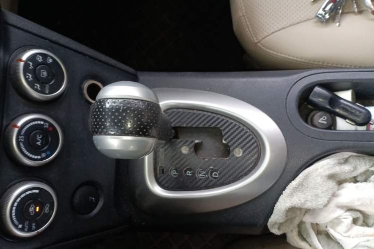 Used Nissan Qashqai 2011 2.0 XV Lea CVT 2WD
