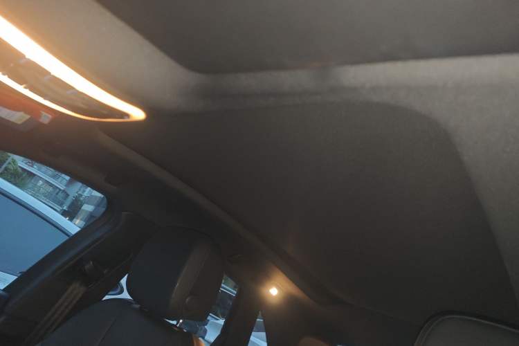 Used Porsche Macan 2020 Macan 2.0T Headliner