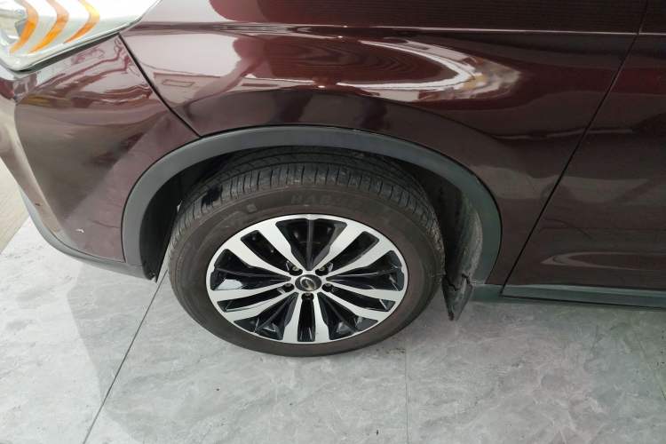 Used GAC Trumpchi GS4 2015 200T G-DCT Luxury Edition Exterior 4