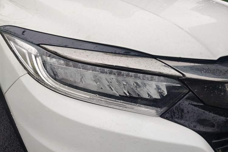 Used Honda Vezel 2020 1.5L CVT Luxury Edition
