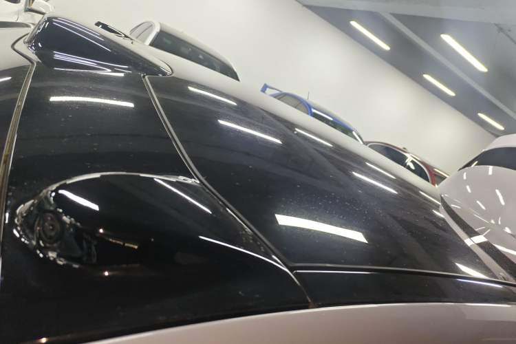 Used Nio ET5T 2025 75 kWh Touring Roof